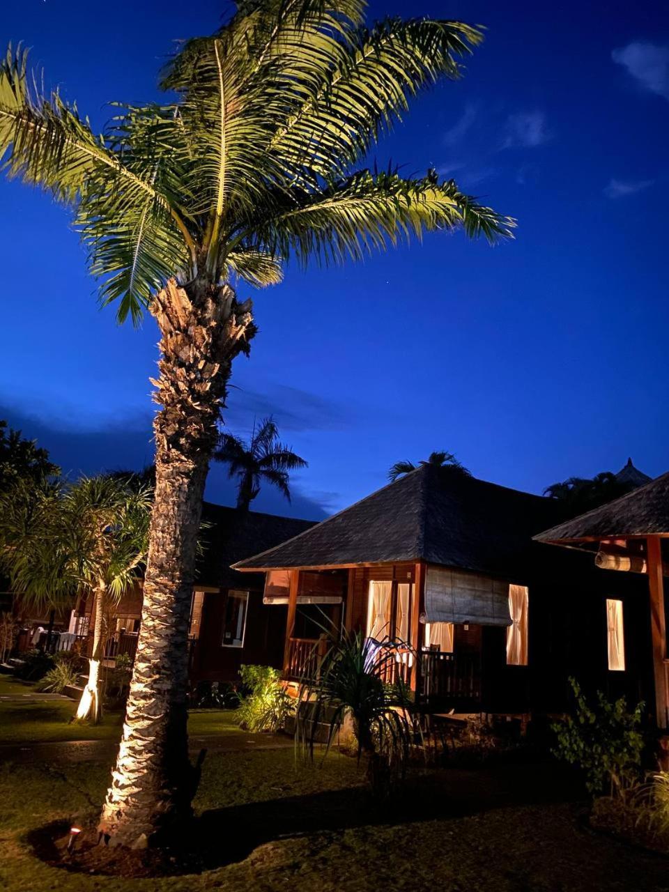 Balangan Surf Resort Jimbaran Exterior foto